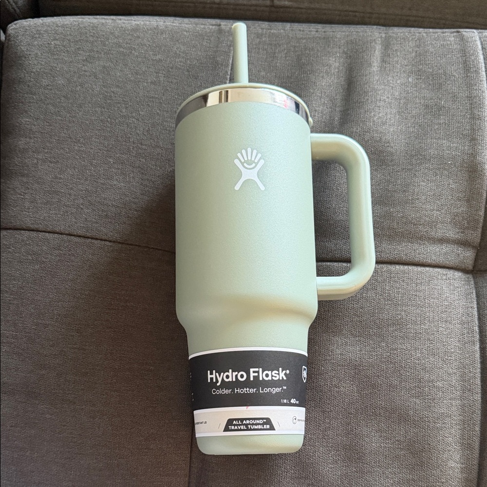 Hydro Flask Sage Green Travel Mug